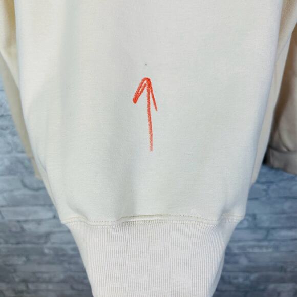 Graver of Anaheim Unisex Oversized Sweatshirt Size XL Cotton Cream Daisy Bear - Picture 10 of 11